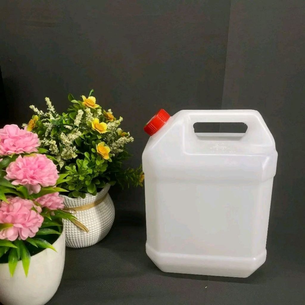 JERIGEN 2LITER PLASTIK/JERIGEN AIR/JERIGEN MINYAK