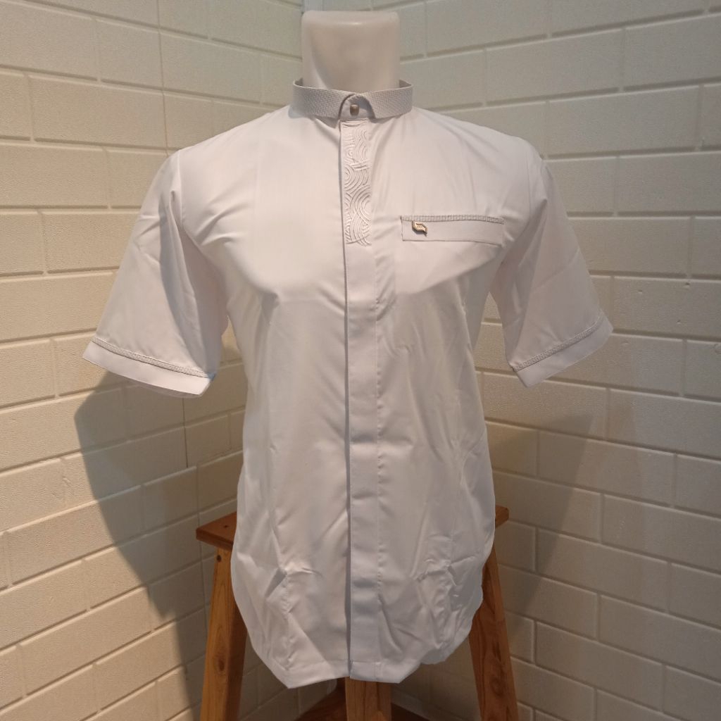 Baju Koko Busana Muslim Pria Alraz Tipe Fachri Warna Putih Polos Kancing Full Lengan Pendek