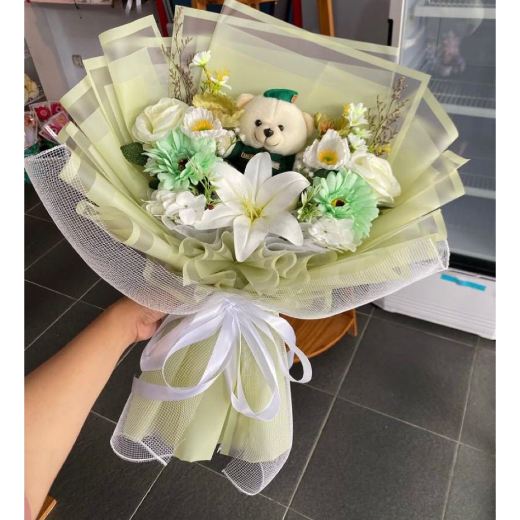 Buket bunga boneka tni ad | buket pelantikan tni | buket profesi | buket murah | buket cantik