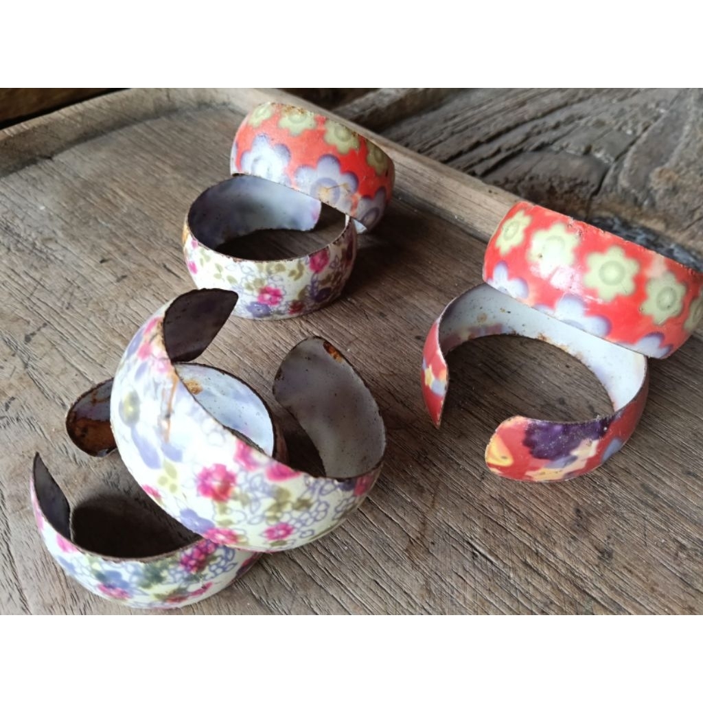 gelang besi China vintage jadul