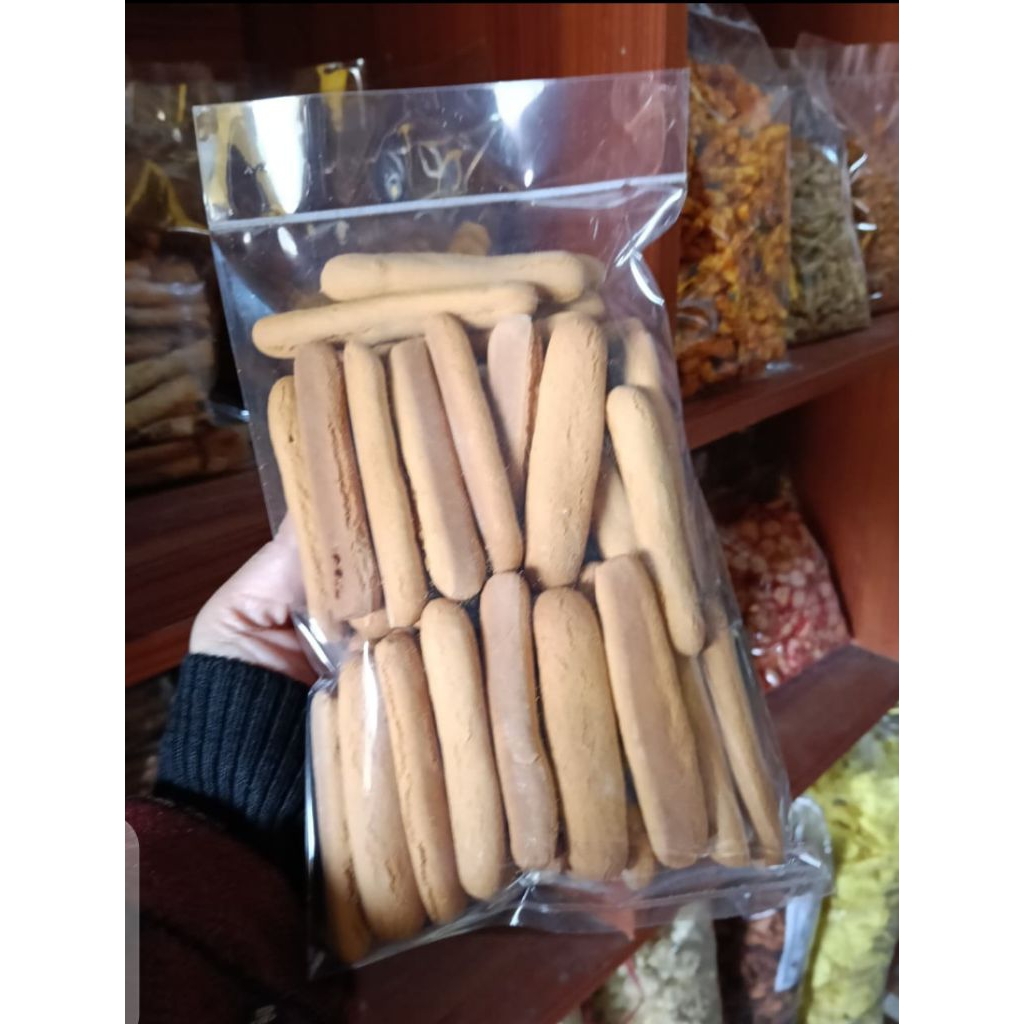 

250 gr kue kering bangket jahe manis hangat