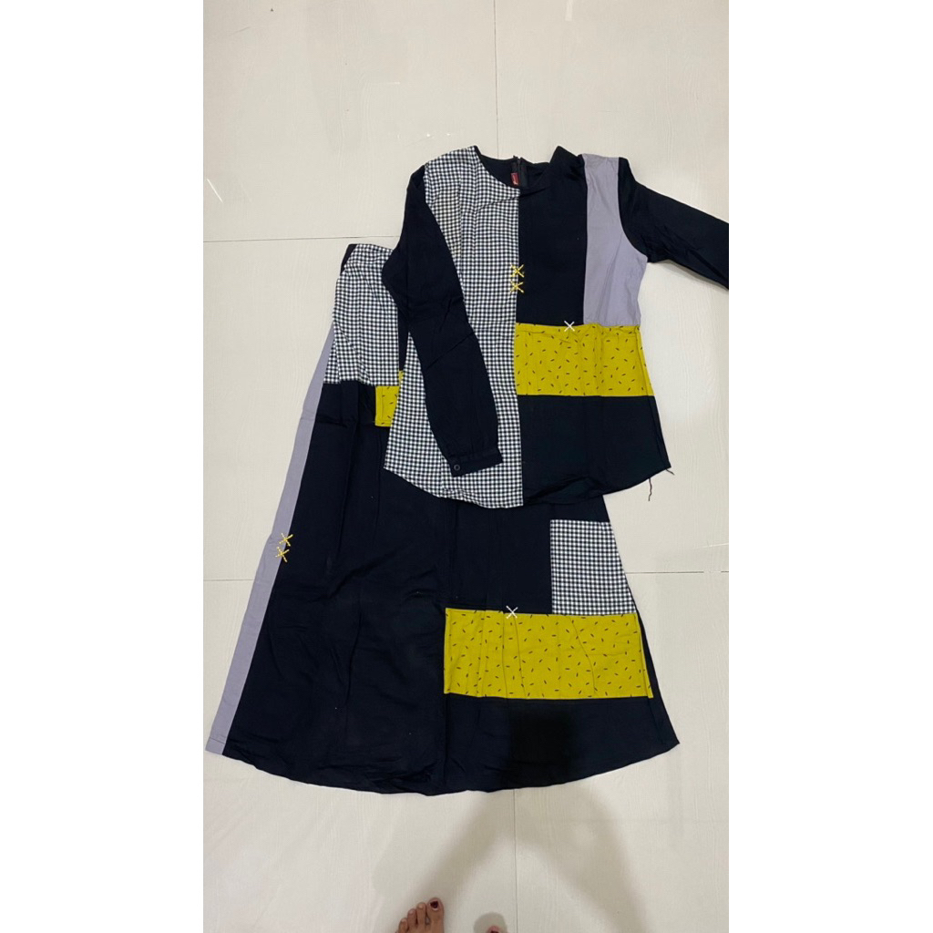 PL busana muslim remaja