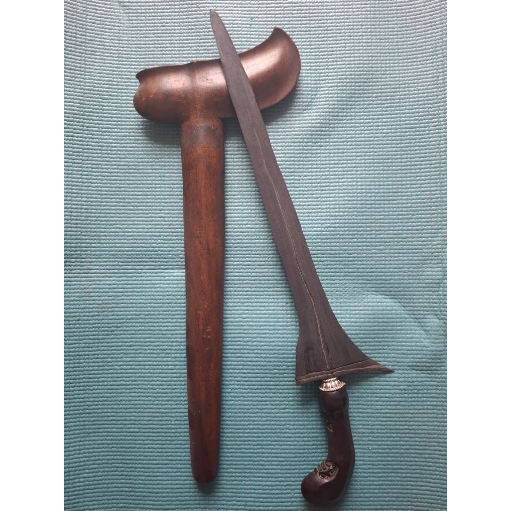 KERIS LURUS DAPUR BROJOL, PAMOR KELENG