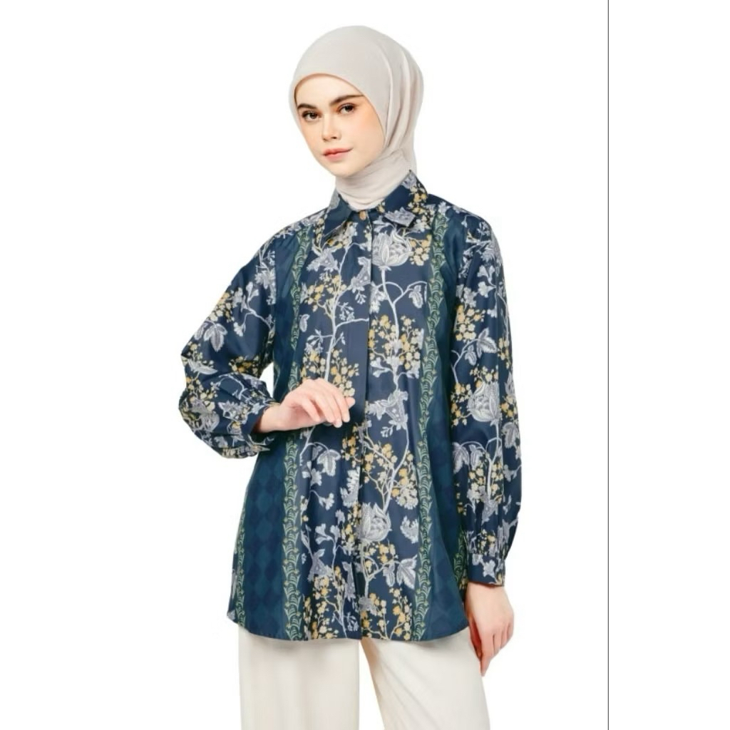 Nada Puspita - bonjour basic shirt xs