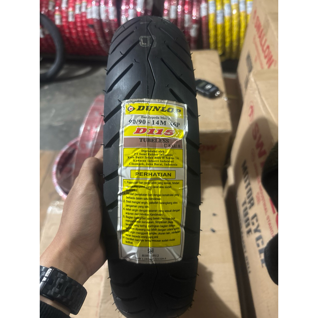 DUNLOP D115 90/90 RING 14 TUBELESS