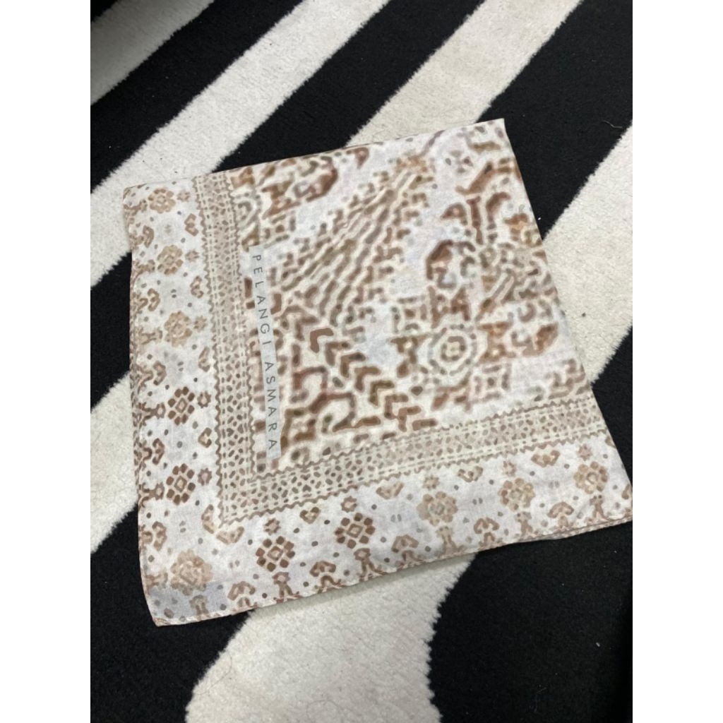 preloved Pelangi Asmara Hijab