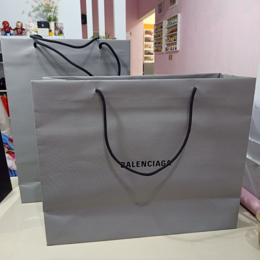 

paperbag balenciag@ original