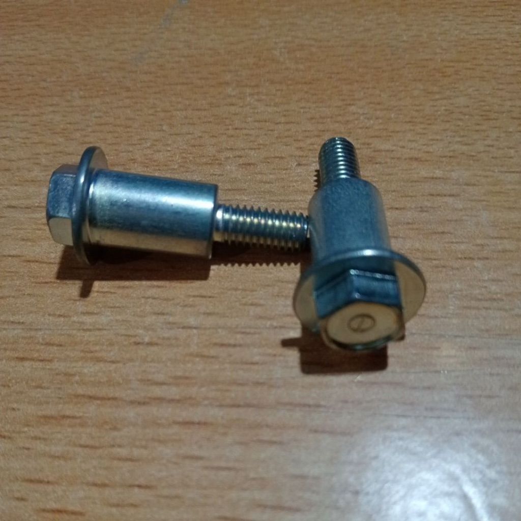 baut cylinder tutup head Yamaha Mio J Mio soul Mio sporty fino