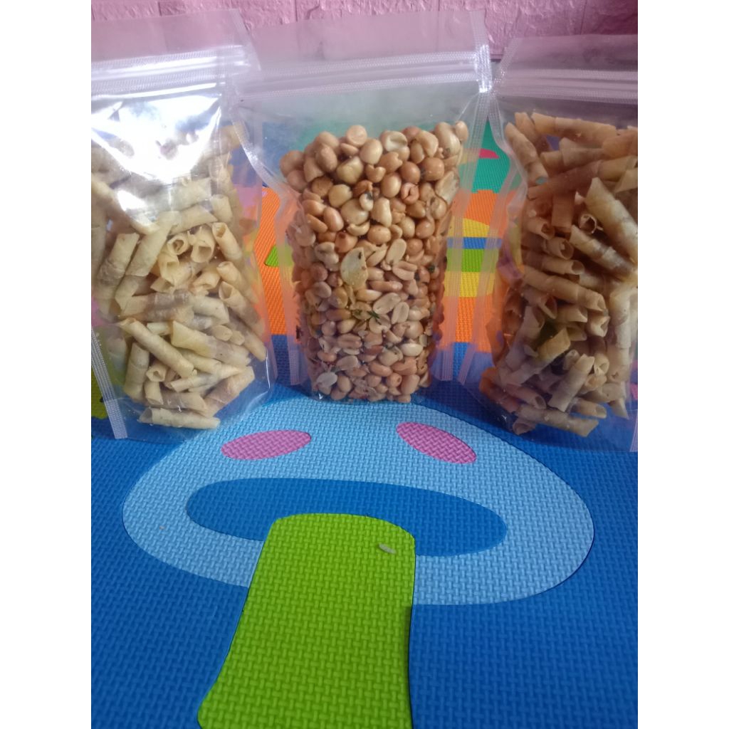 

kacang bawang daun jeruk 250 gr.