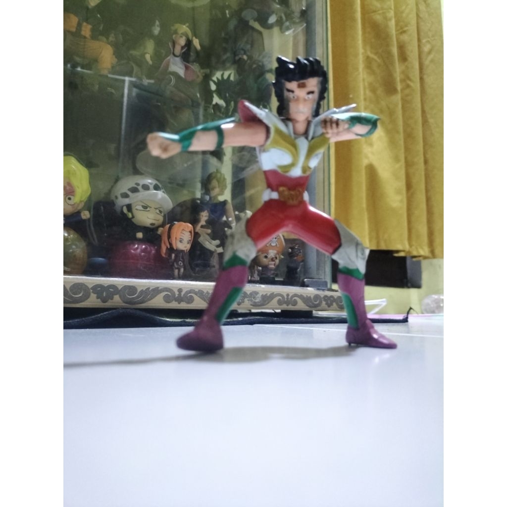 figure saint seiya