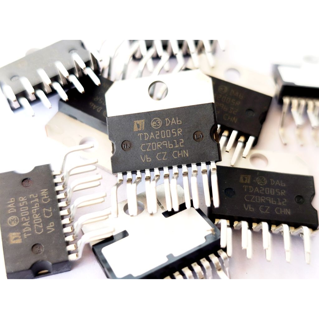 IC TDA2004 TDA2005 ST ORIGINAL
