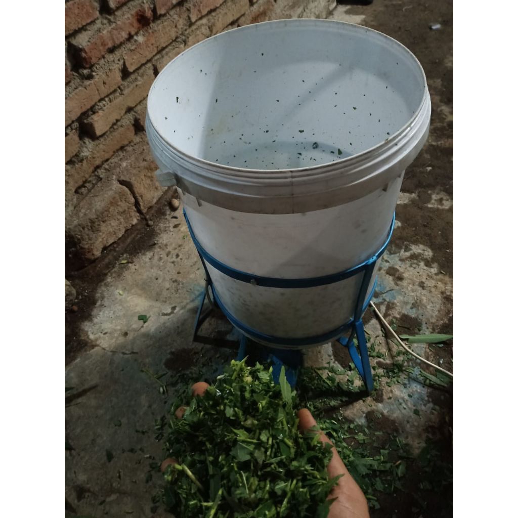 PRODUK BARU mesin chopper alat pencacah atau potong rumput/sayur buah untuk pakan ternak/chooper