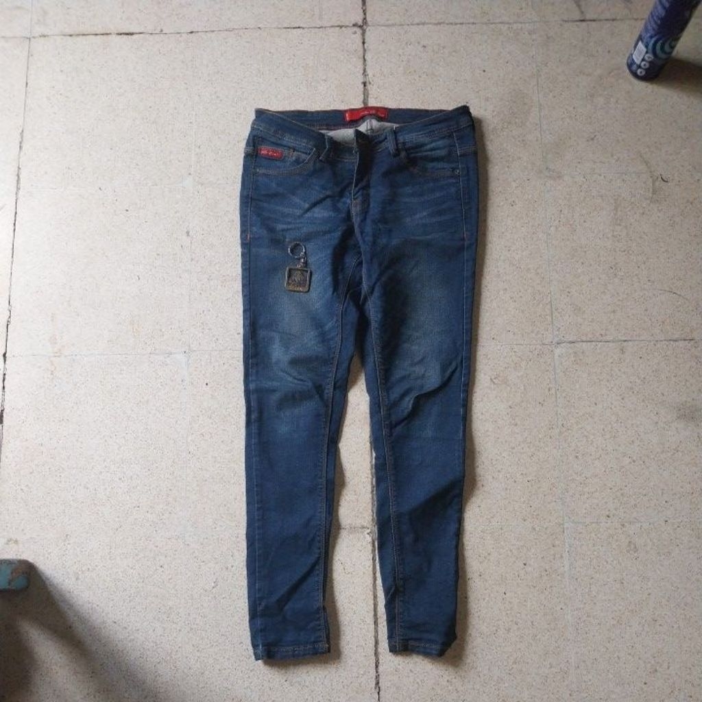 lee conti skinny jeans sz 32