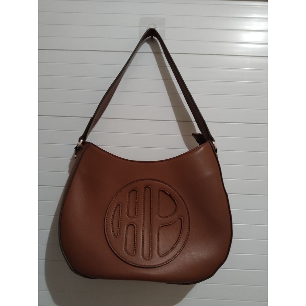 Preloved tas hobo Hush Puppies