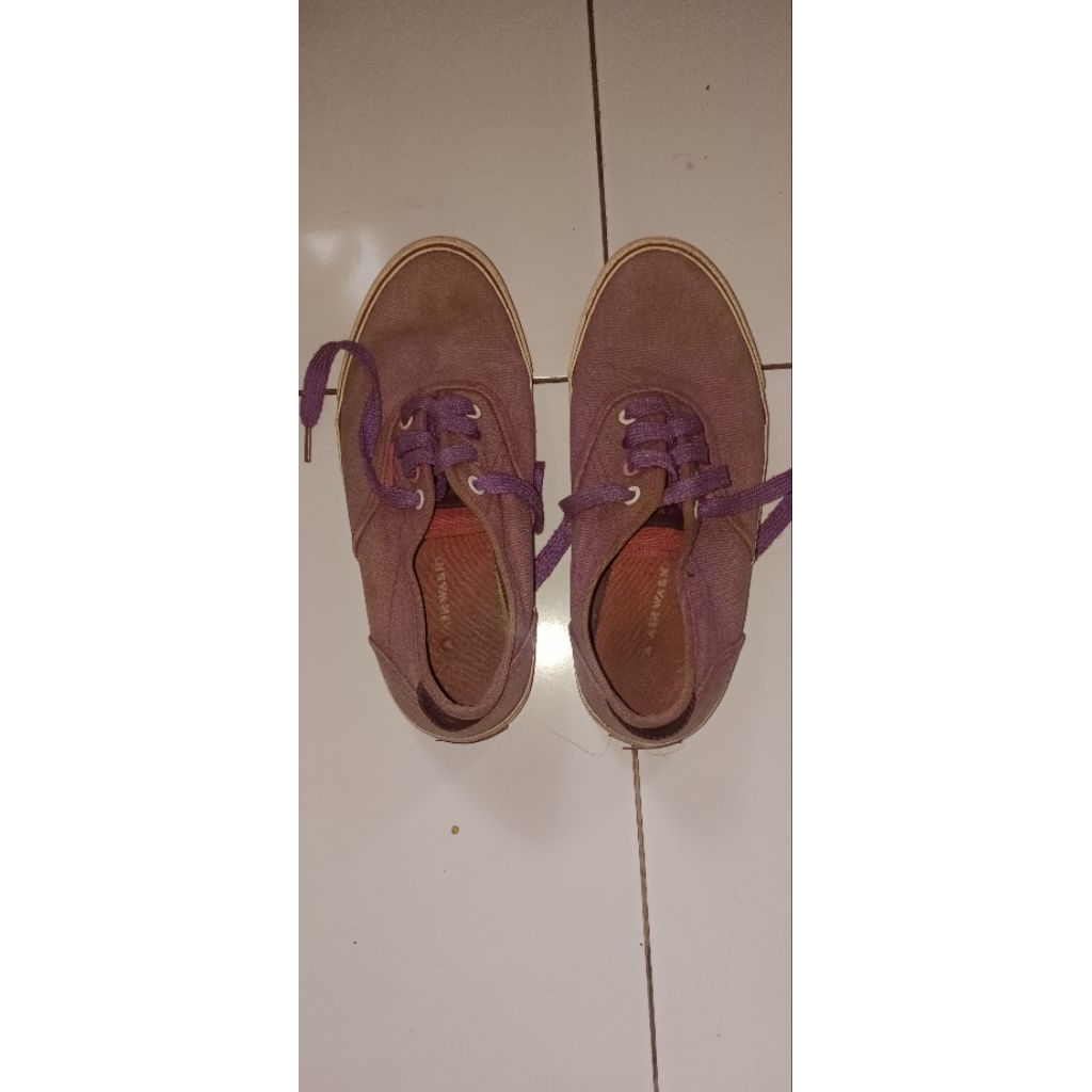 Preloved Sepatu Airwalk