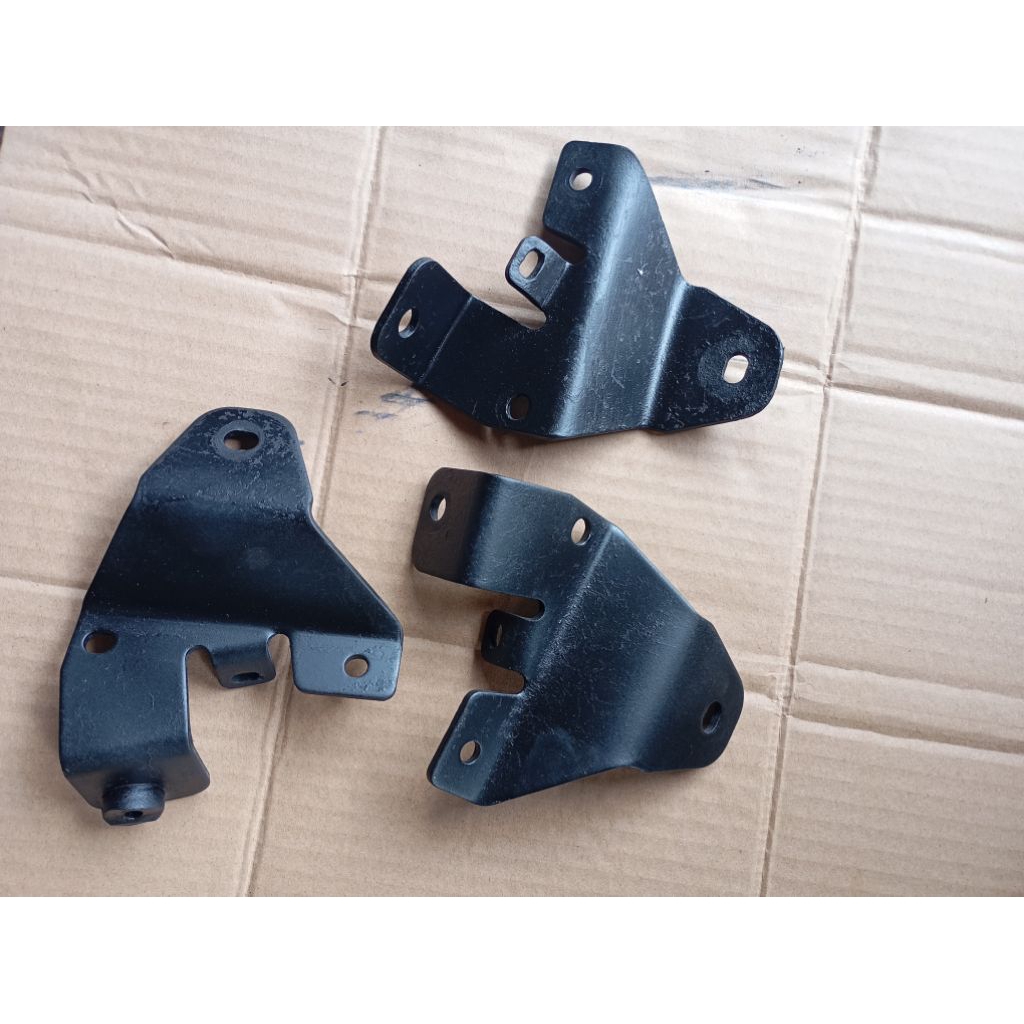 braket dudukan knalpot Vega R lama second ori copotan