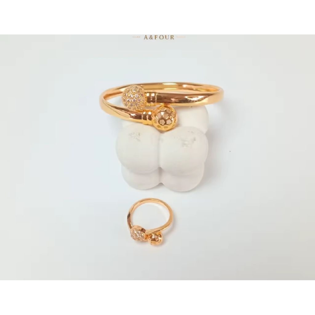 gelang cincin bola permata titanium