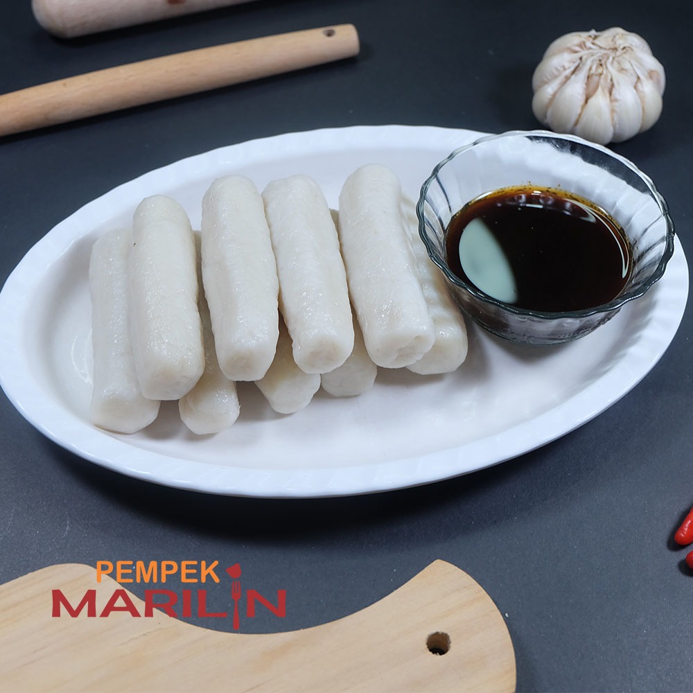 

Pempek Palembang Paket 15 Pcs Pempek Lenjer Kecil + Cuko Hitam