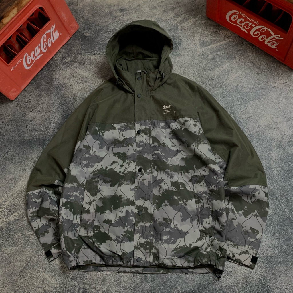 ZARA  OUTDOOR JACKET