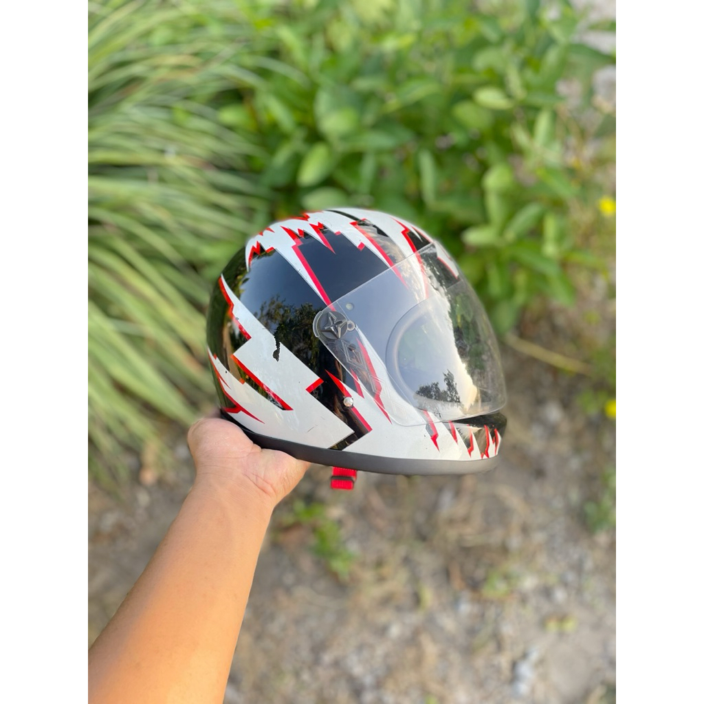 HELM TEROPONG GAG JADUL STRIP PETIR