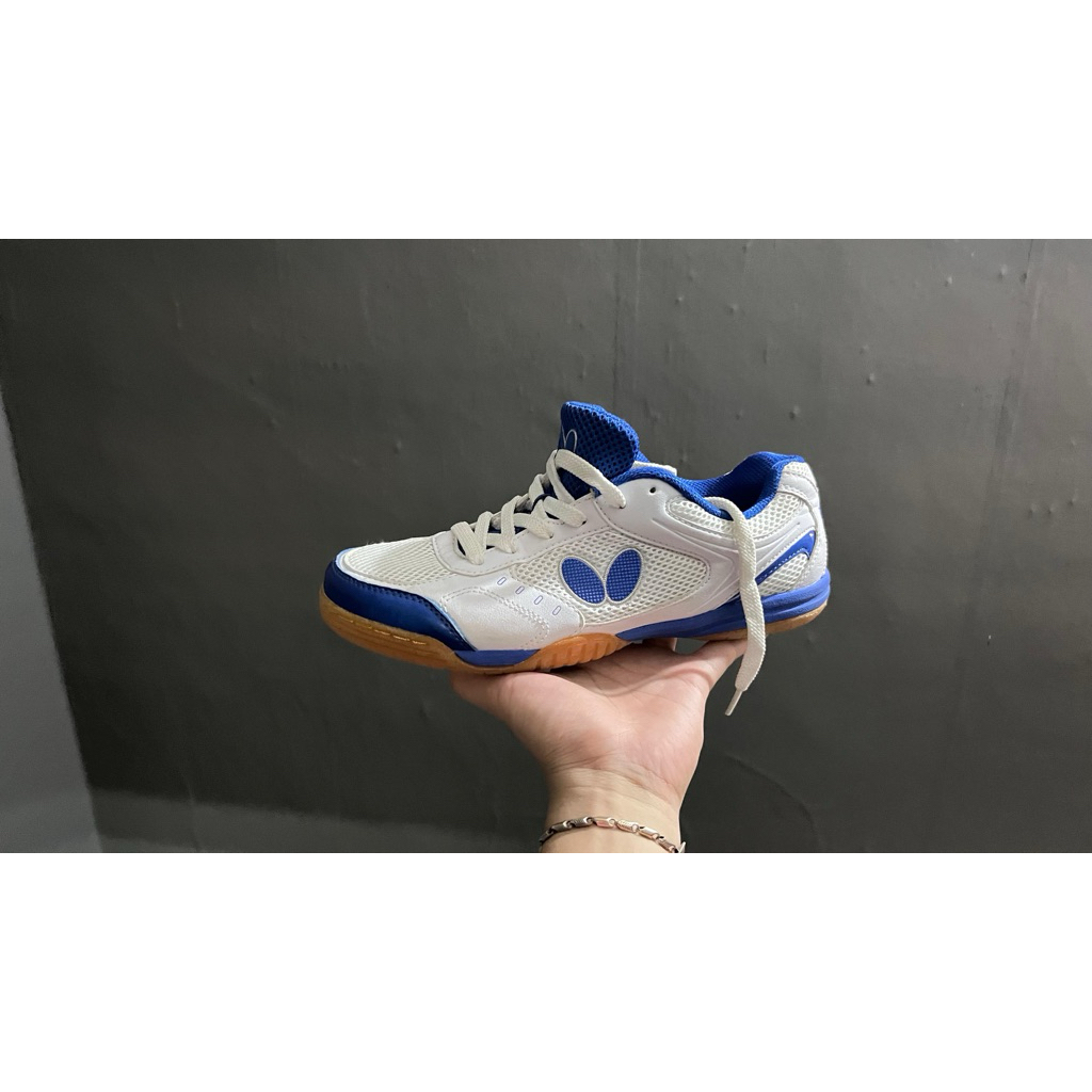 sepatu tenis meja | sepatu second | butterfly