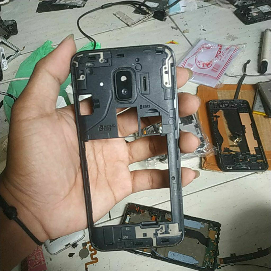 bazzel bekas Samsung j2 core