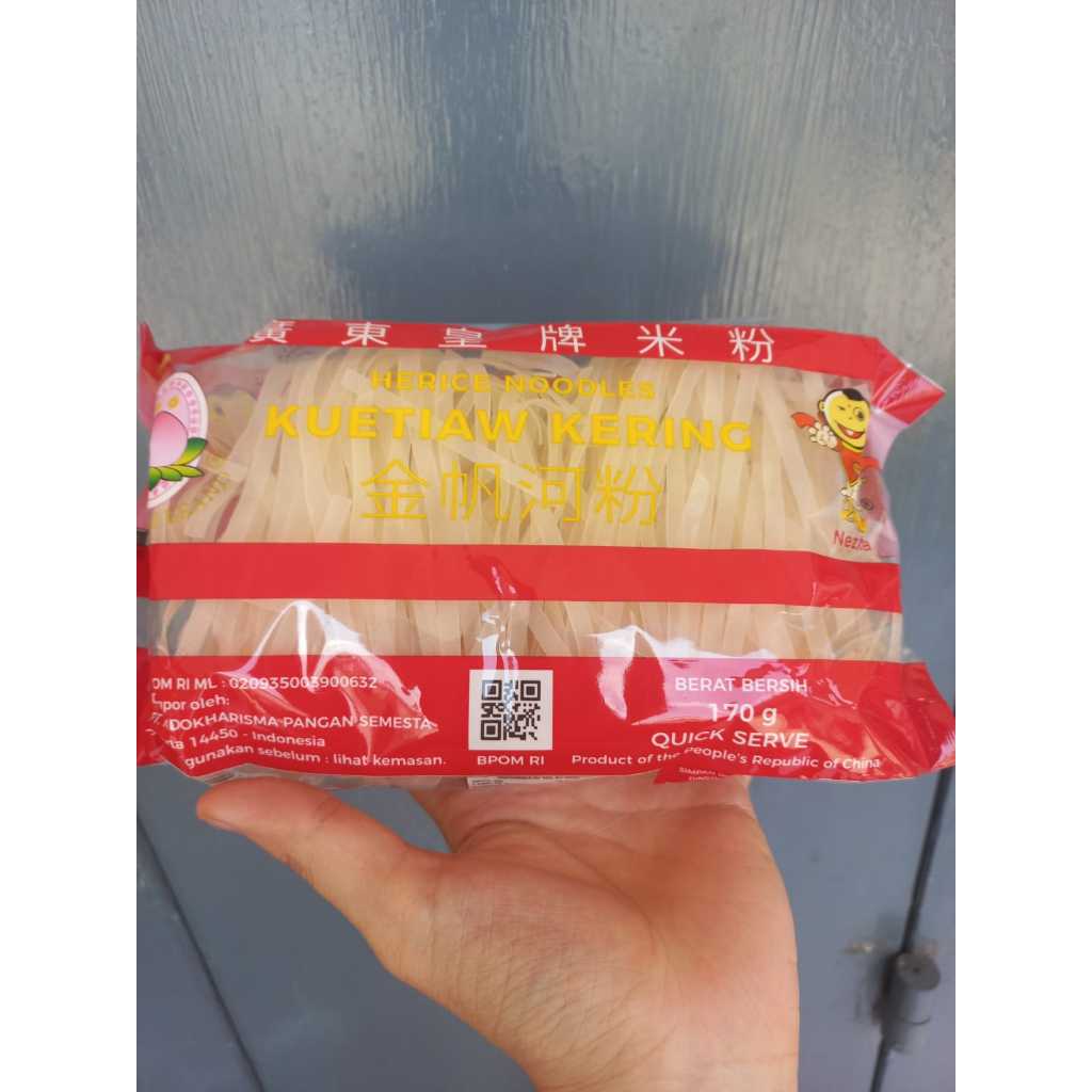 

Kuetiau Kering / Kwetiau Kering Herice Noodles Nezha Import 170gr