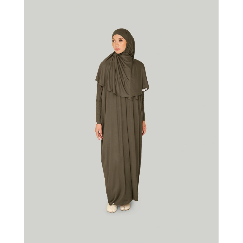 Preloved Plain Loose Abaya Khalewale (M)