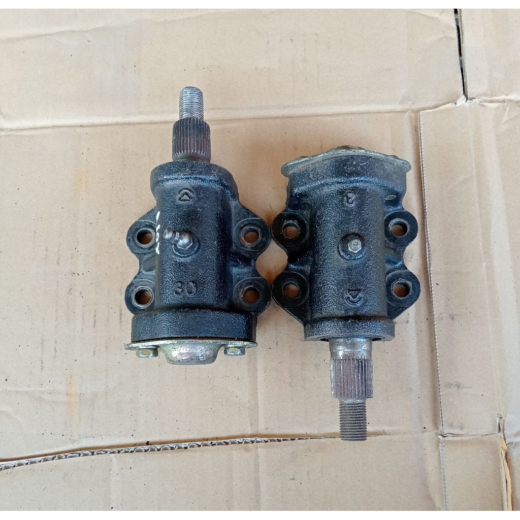 Idle Arm biasa Bekas Mitsubishi L300 Diesel Ori | Idler Arm biasa Copotan L300 Sparepart Kemudi Mobi