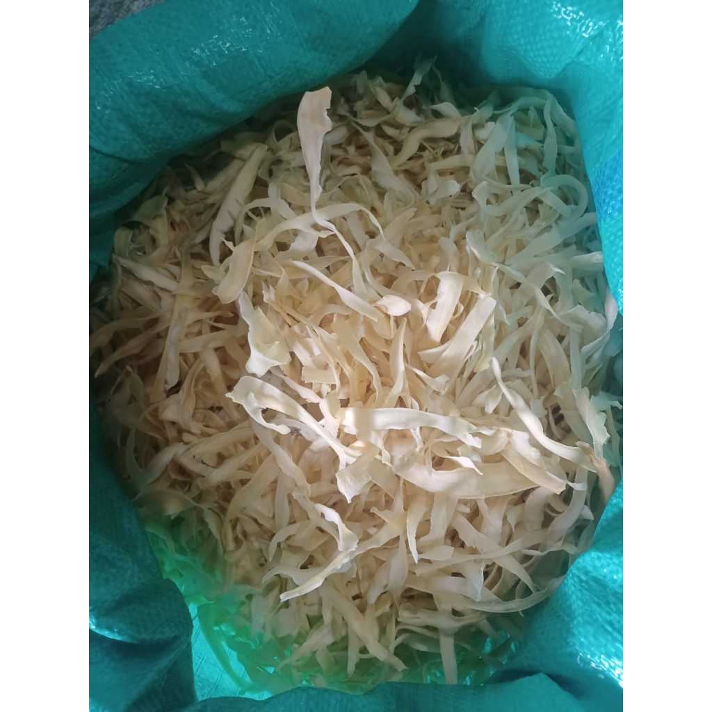 

Keripik singkong mentega kecil panjang mentah 1 kg / manggleng alus / kripik singkong kuning renyah