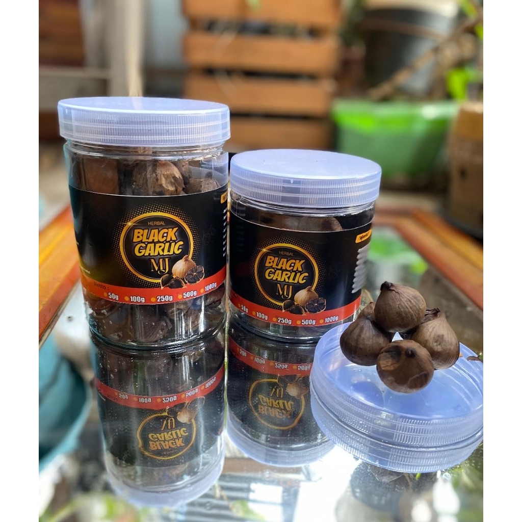 

BLACK GARLIC MJ