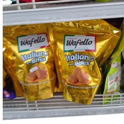 

camilan snack Wafello pouch italian bites 10 multipack of butter caramel for sharing 95gr