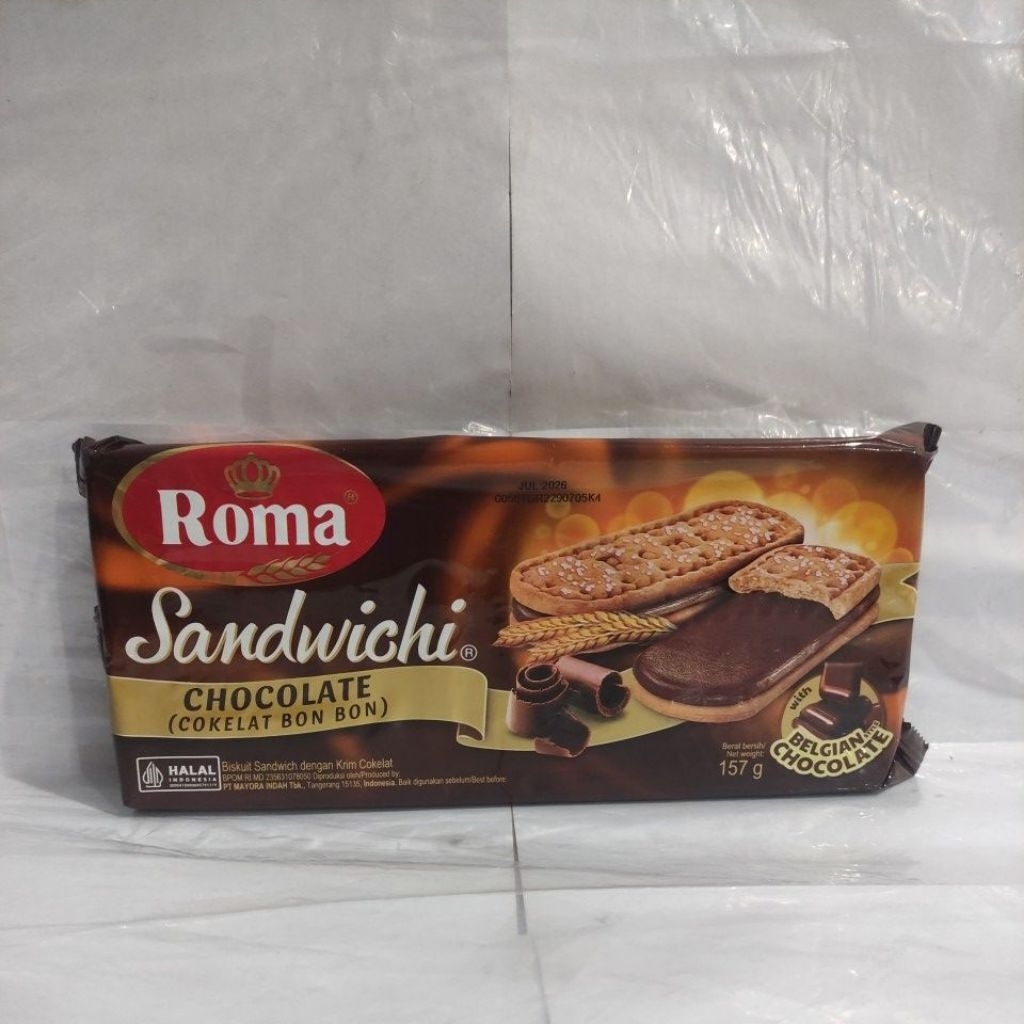 

Roma Sandwich Coklat 157 gram