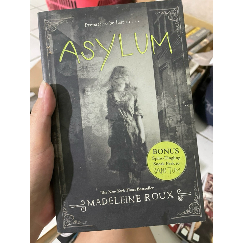 Preloved Novel English Asylum