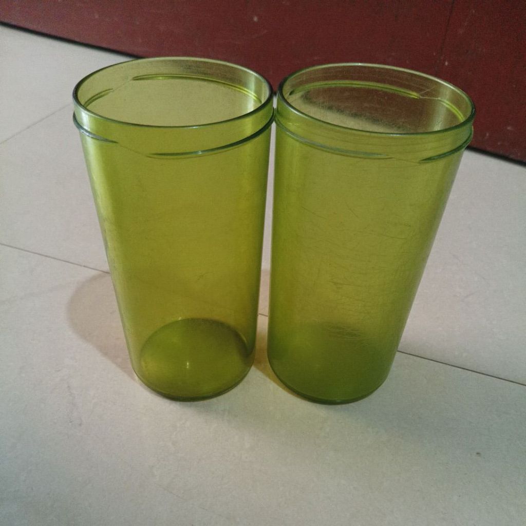 gelas kristal tupperware bekas