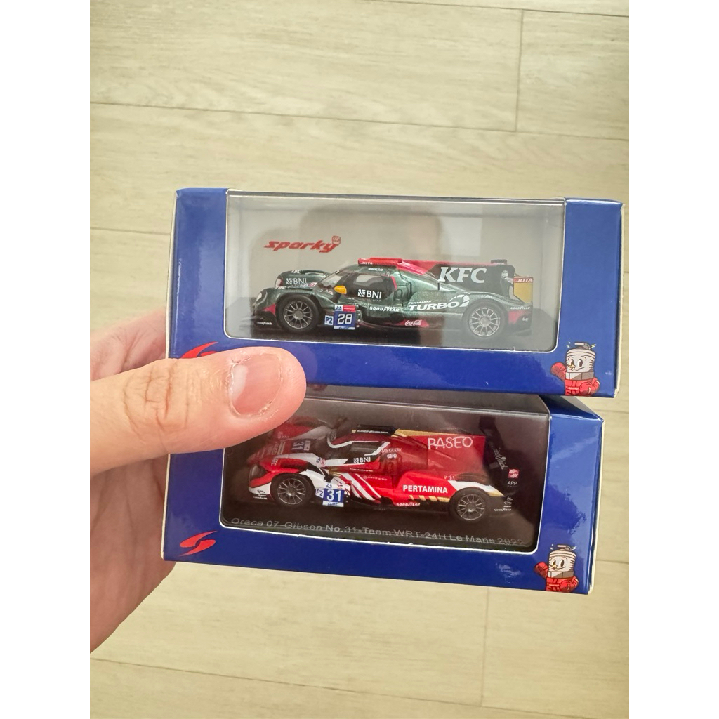 Sparky model 1/64 Scale team Le Mans - KFC Edition - harga untuk 1 set