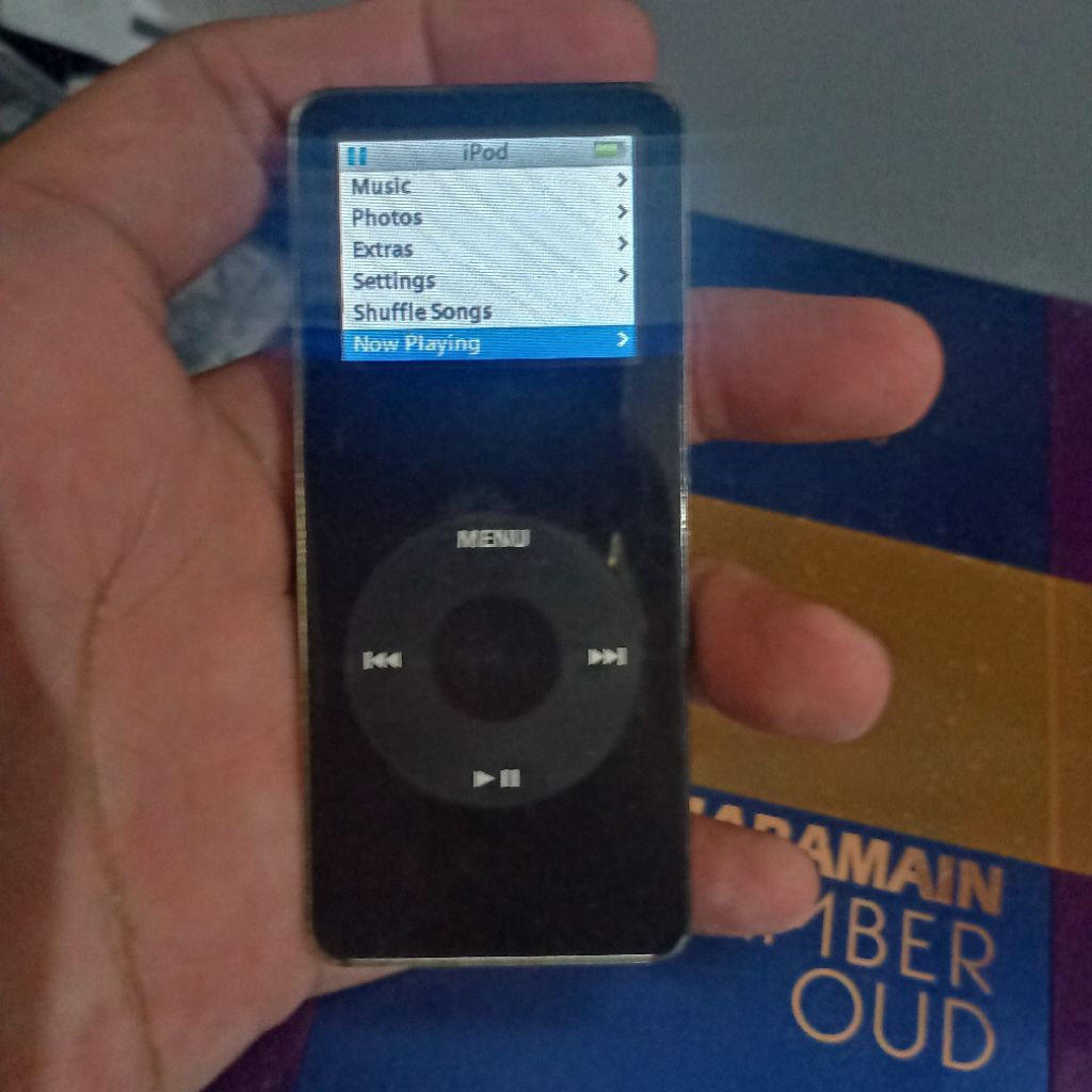 ipod nano gen 1 4GB full lagu synch lancar walfson audio suaranya mantab baterai awet baru