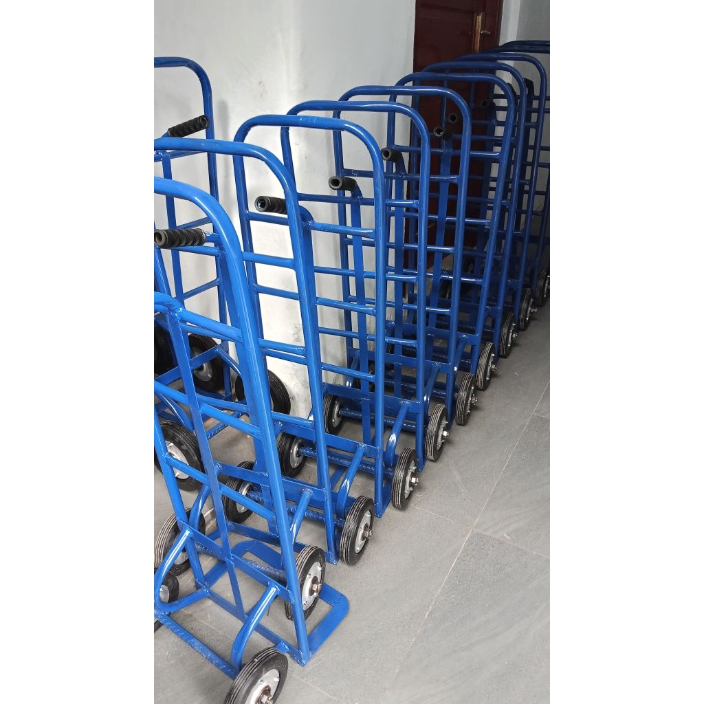 Troli barang serbaguna