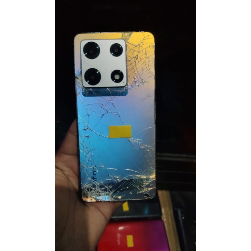Infinix Note 30 Pro Minus Lcd & cover 8/256gb
