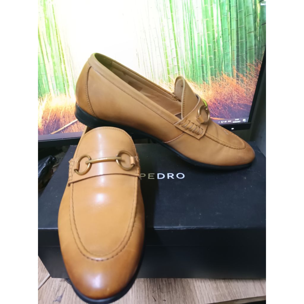 [preloved] Sepatu Pedro Loafers Pria Original Kulit Tan Size 41