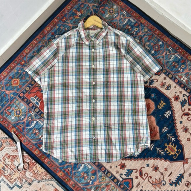 KEMEJA PENDEK GAP SECOND