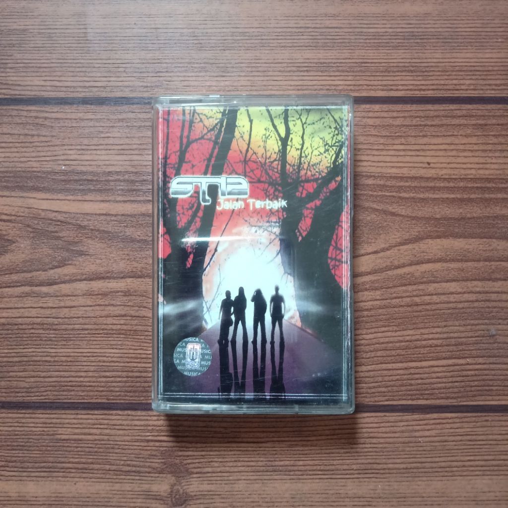 Kaset ST12 Jalan terbaik