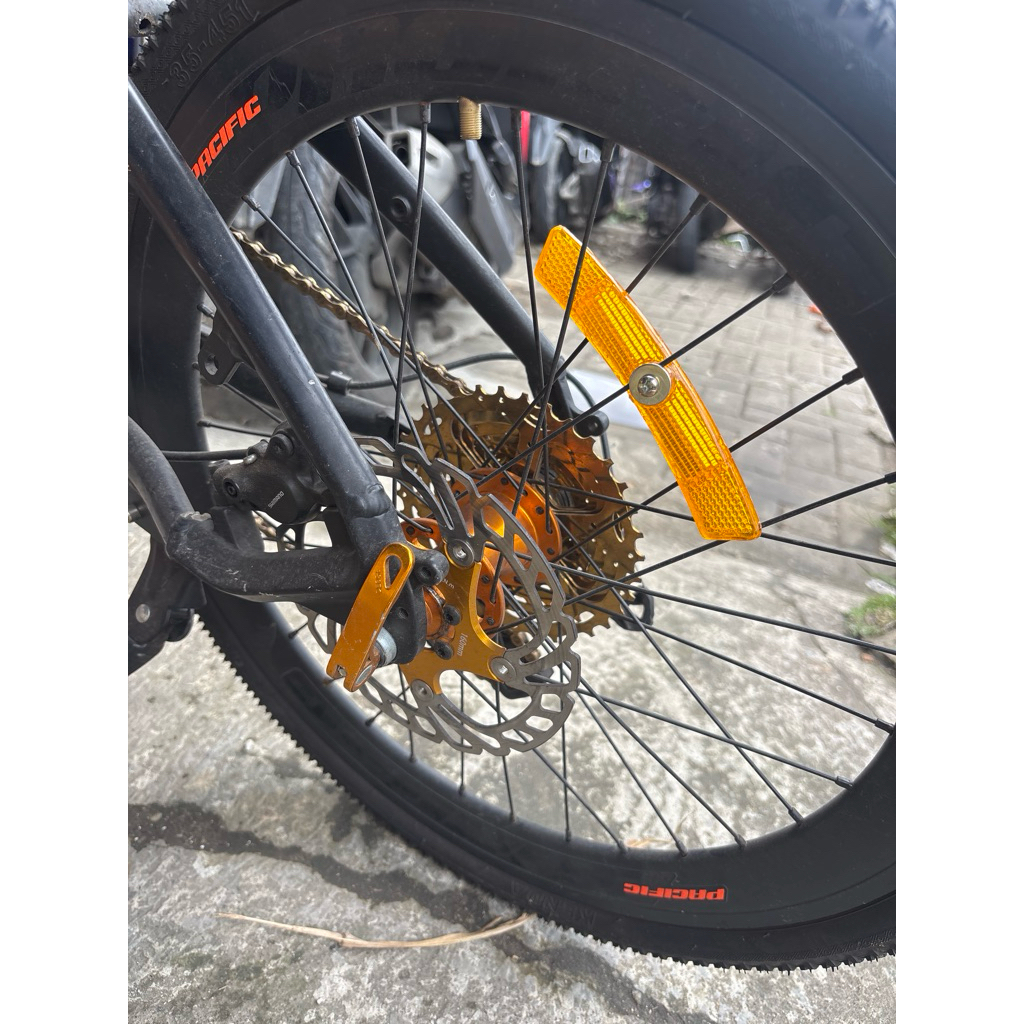 SATUAN reflektor pantulan lampu velg sepeda anak bmx lipat mini minion federal mtb fixie