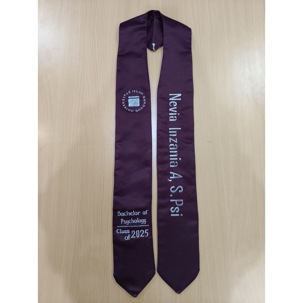 Selempang Satin / Selempang Satin V / Slempang Wisuda Custom  / Selempang wisuda leher / Selempang K