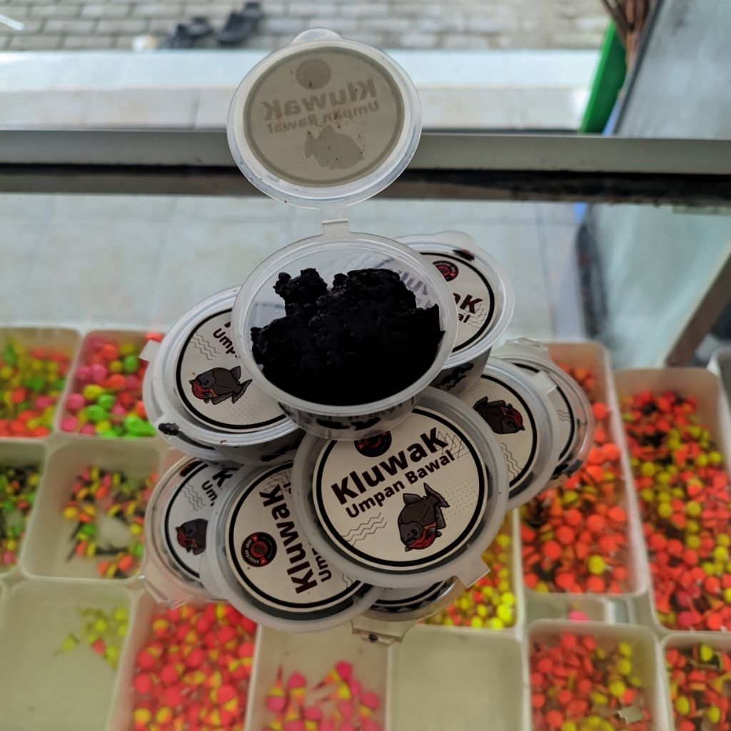 KLUWAK KLUWEK pakan ikan bawal