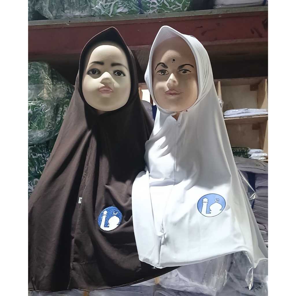 KERUDUNG  MODEL BERGO BAHAN  JERSEY WARNA PUTIH & COKLAT { SMP - SMA }