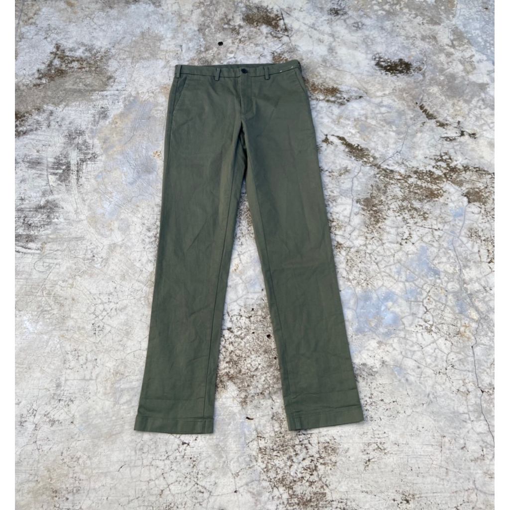 Celana Chino Uniqlo Original Dark Green - size 32