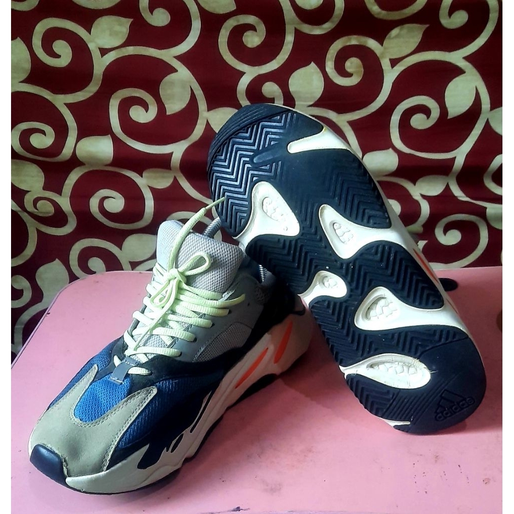 Sepatu Sneakers Adadong Y33ZY  Ineol 27,5 - 28
