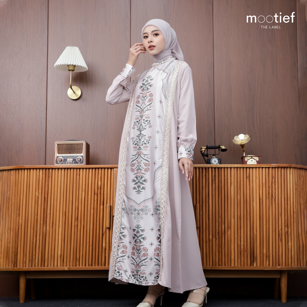MOOTIEF THE LABEL - Gamis Silk Mewah Sofia Rose Gold Dress Kondangan Baju Fashion Muslim Kekinian