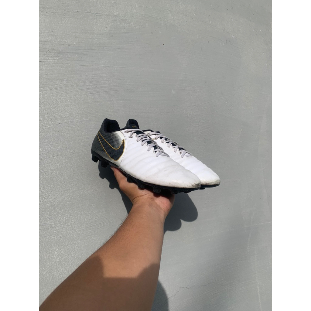 sepatu bola sepakbola Nike Tiempo Legend 7 HG ORIGINAL